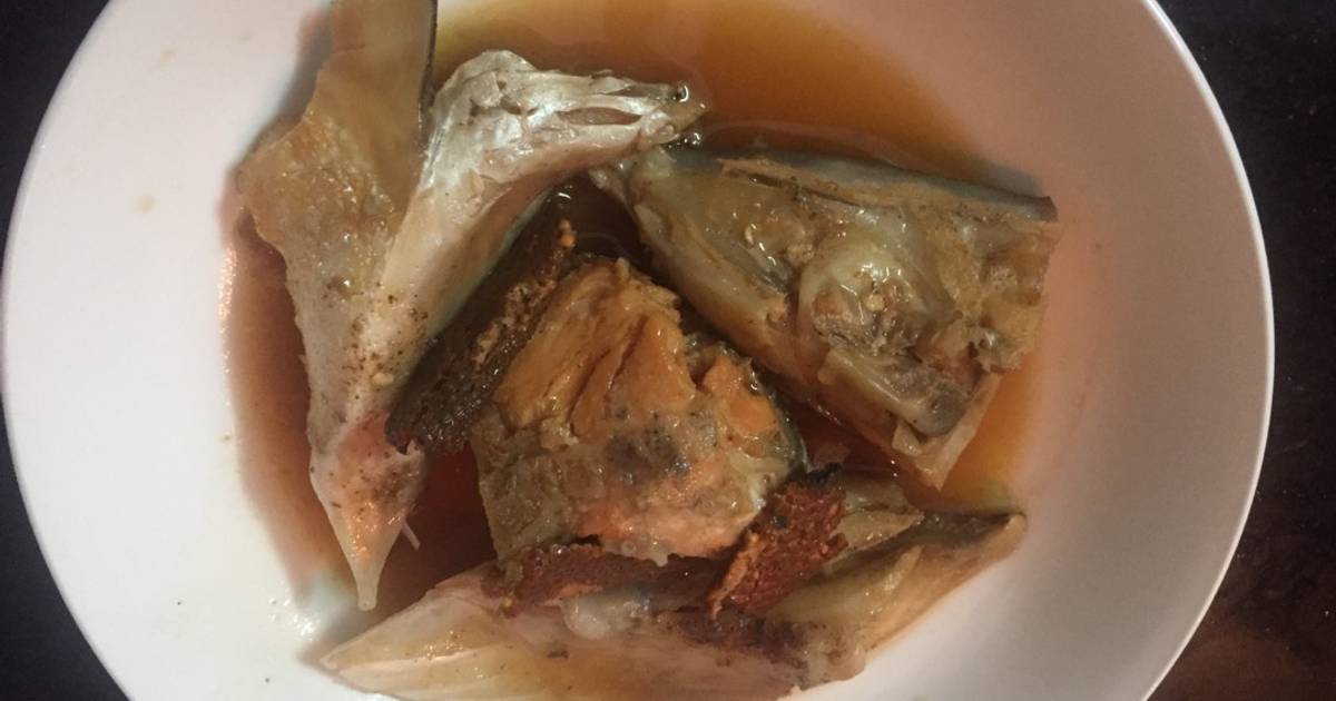 Đầu cá hồi kho tiêu lốp
