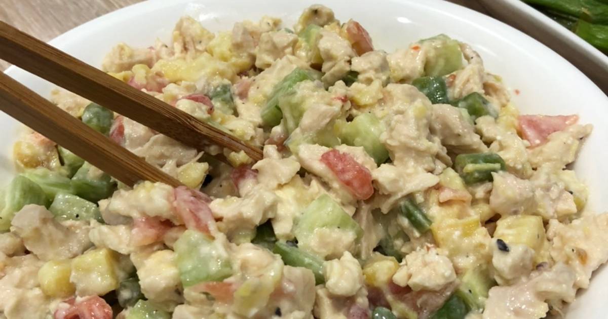 Salad ức gà đơn giản dễ làm
