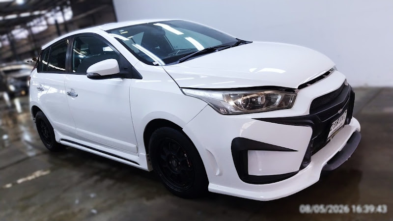 TOYOTA YARIS ECO