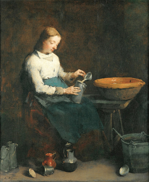Femme versant du lait