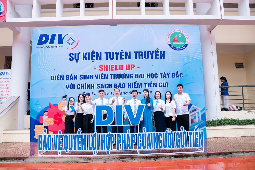 Sự kiện tuyên truyền “Shield up! Diễn đàn sinh viên Trường Đại học Tây Bắc với chính sách bảo hiểm tiền gửi” thành công rực rỡ