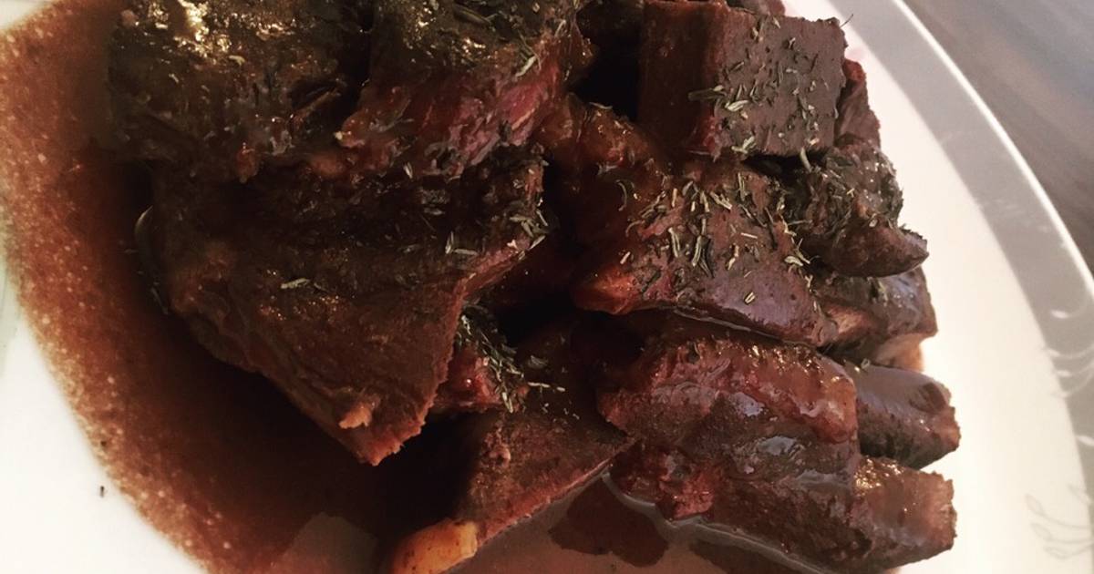 Steak nai với rượu vang và chocolate
