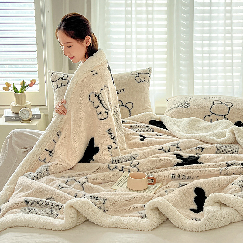 Soft cuddly blanket made of cotton fleece