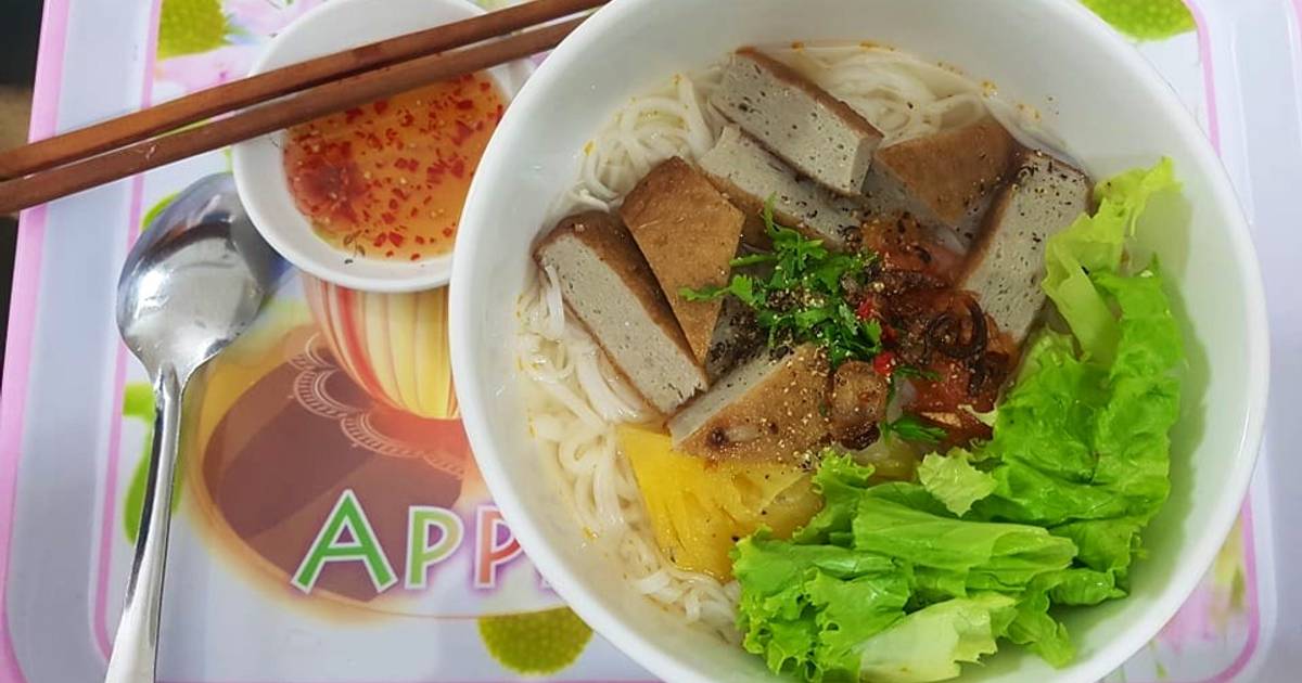 Bún chả cá thu