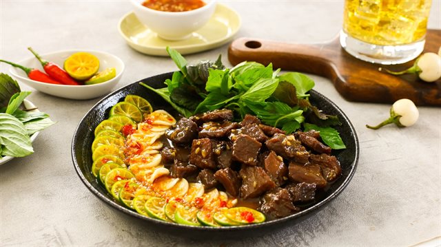 Bò Tắm Mắm Tắc