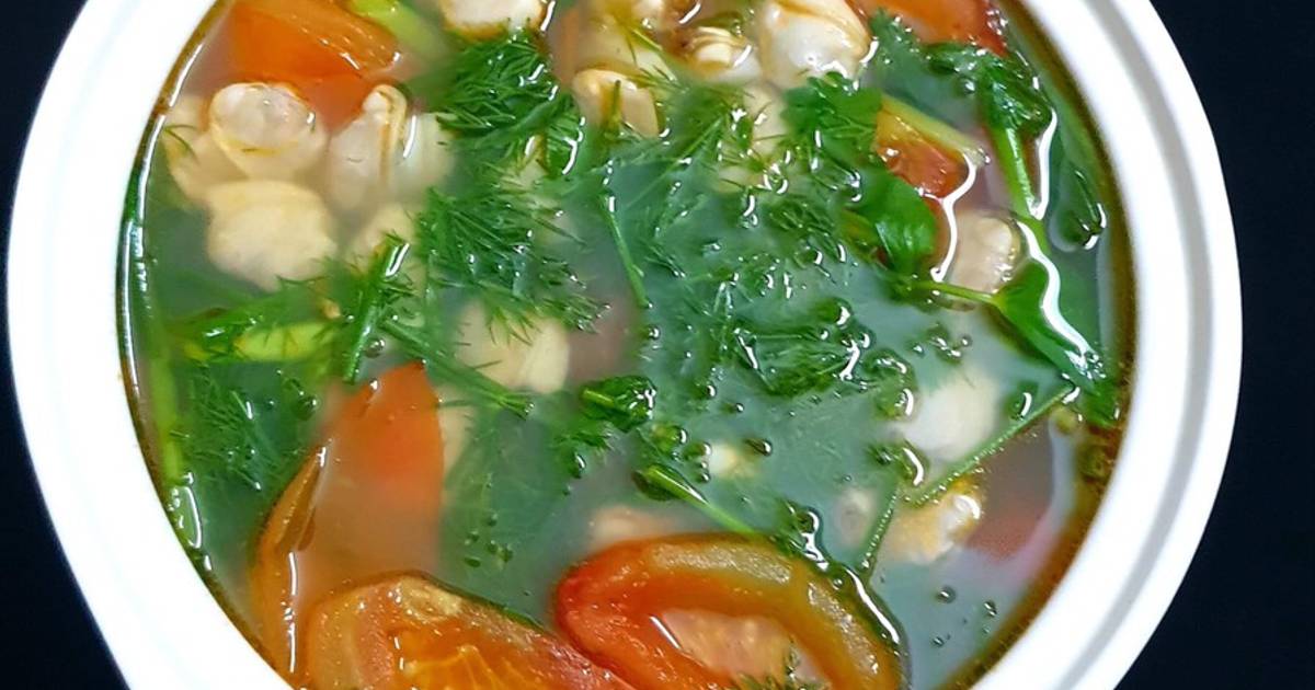 Canh nghêu cà chua rau thì là