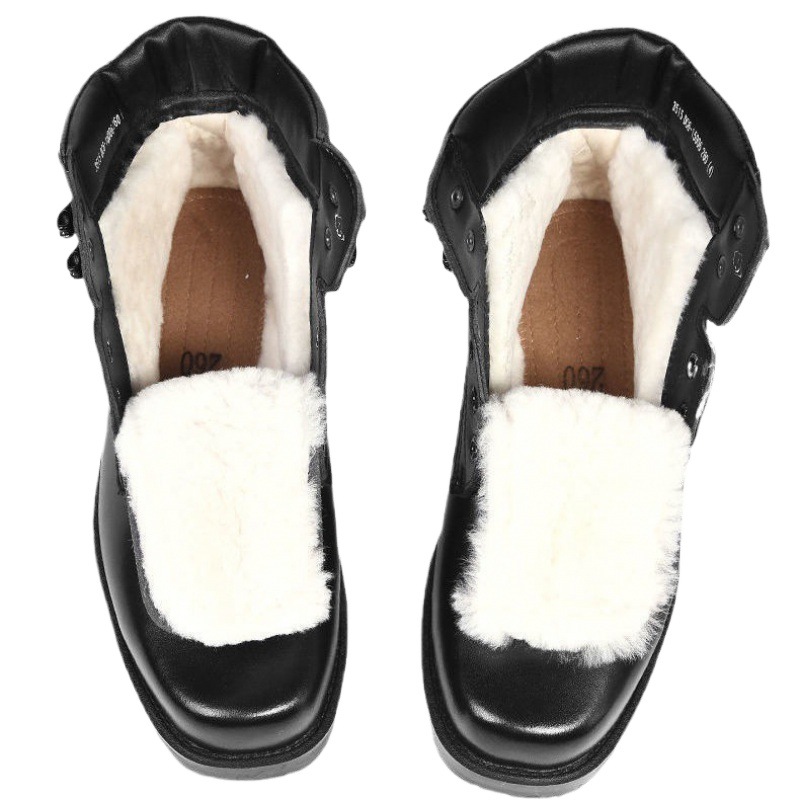 Men's leather winter boots with lambskin lining