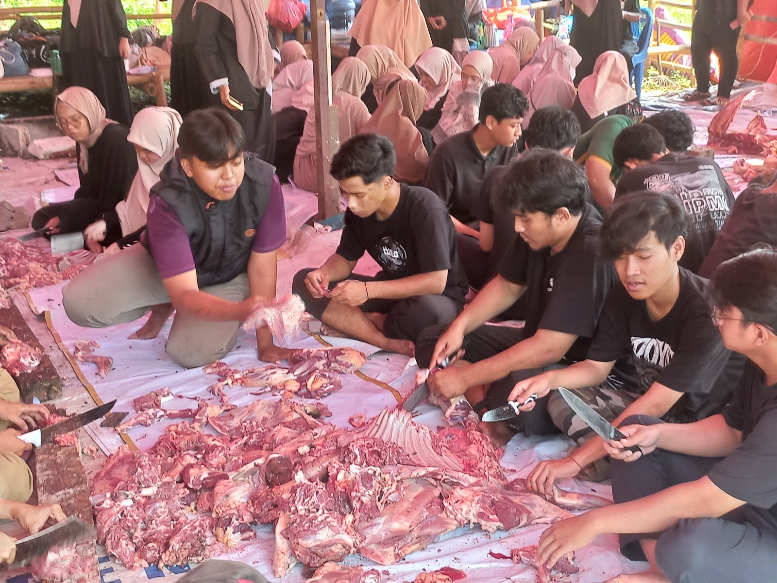 IPQ 2025: Semarak Idul Adha di Desa Binaan PSU LDK Syahid