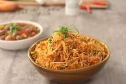 Veg Triple Schezuan Fried Rice / Noodle