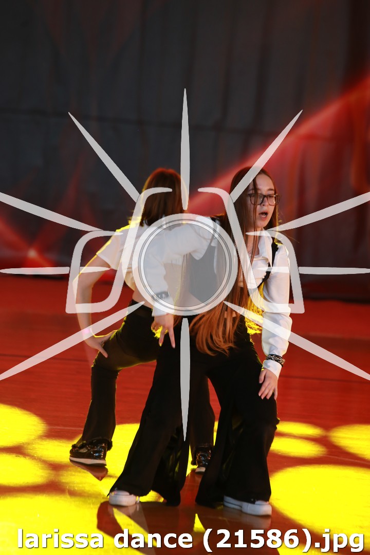 larissa dance (21586).jpg
