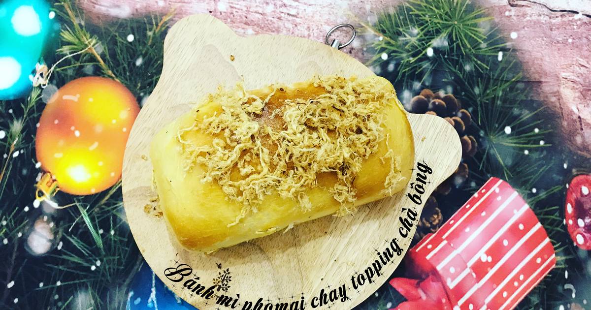 Banh mì phomai chảy topping chà bông
#teamtrees 🌟🌳