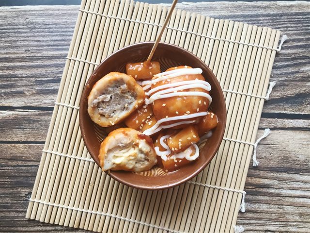 Tokbokki Cá Viên Nhân Thịt Băm Phô Mai Sốt Mật Ong