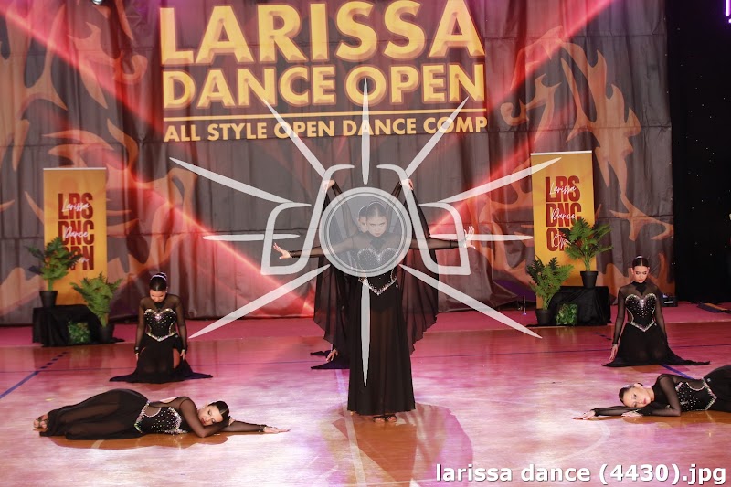 larissa dance (4430).jpg