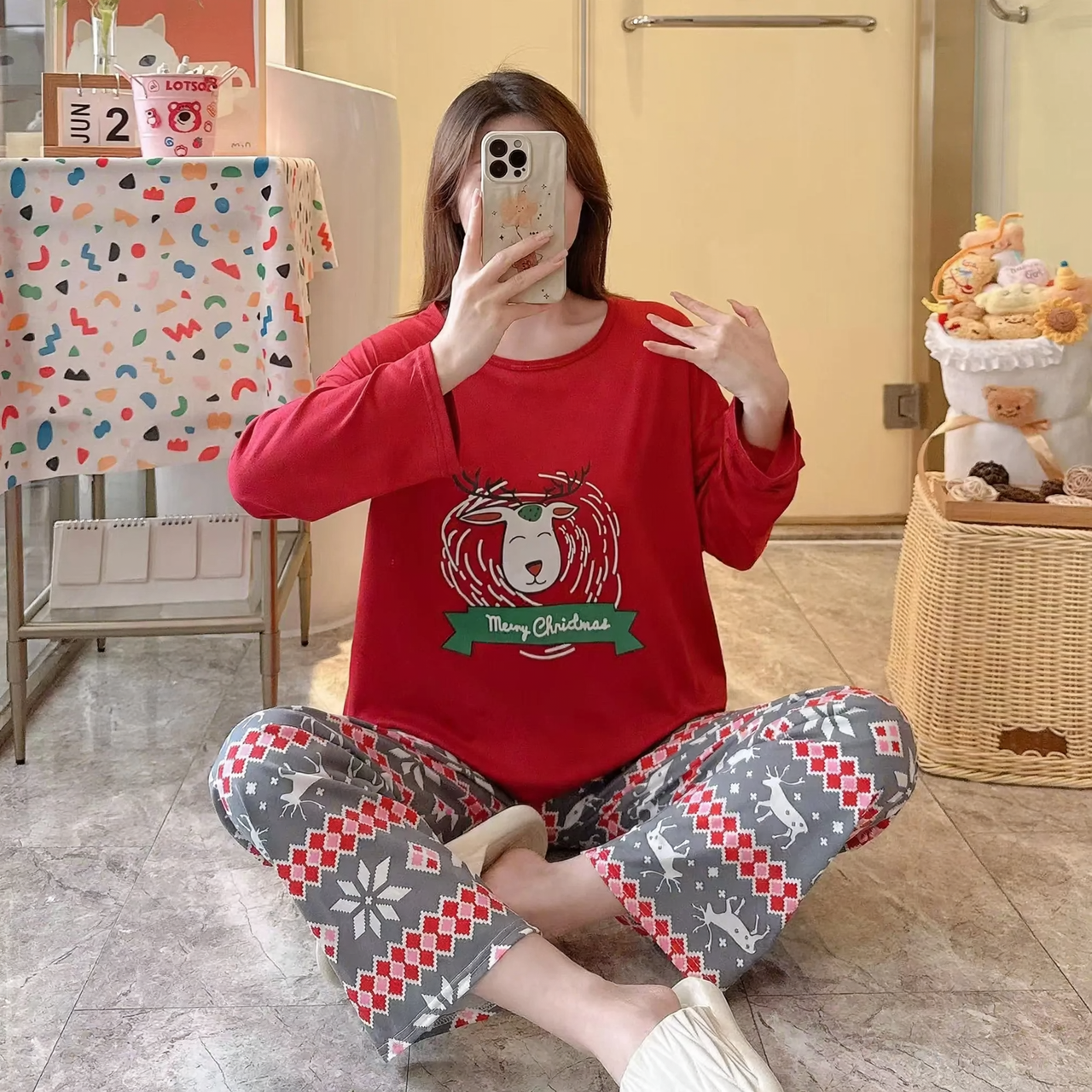 Women's Christmas Pajama, long-sleeved, with reindeer motif