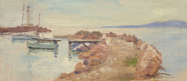 Voilier amarré proche de la côte