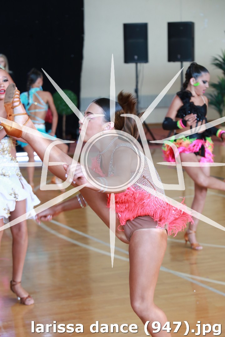 larissa dance (947).jpg