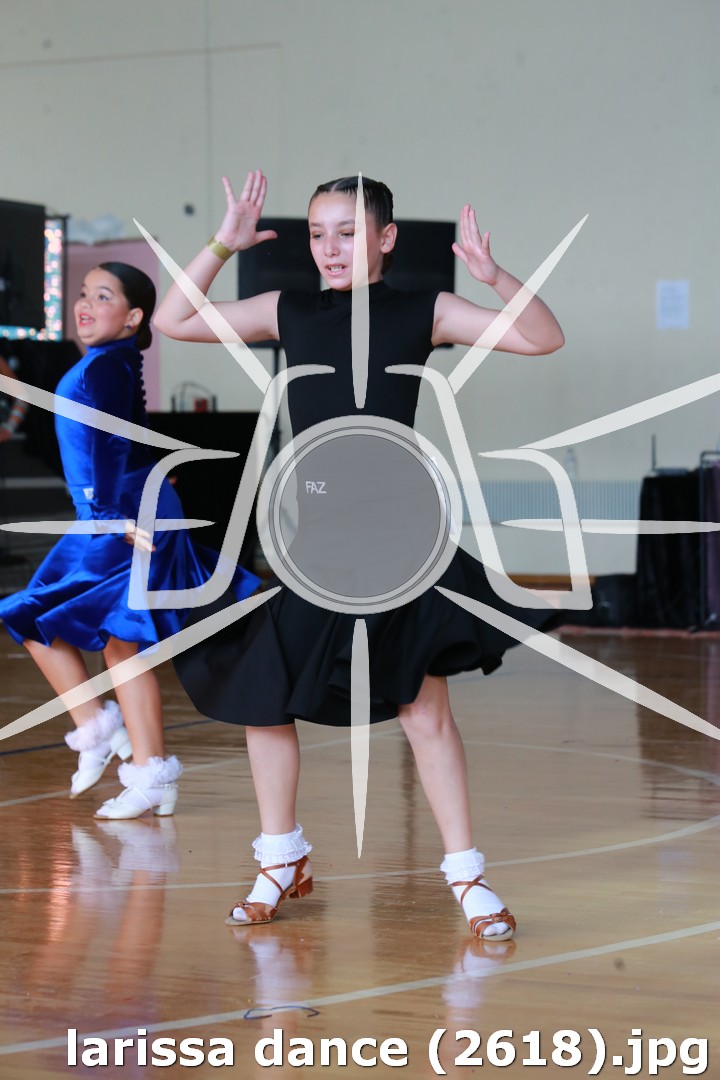larissa dance (2618).jpg
