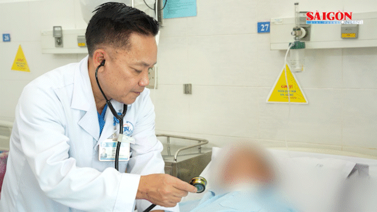 Truyền lượng máu lớn cứu sống người bệnh bị vỡ động mạch chủ ngực nguy kịch - Báo Sài Gòn Giải Phóng