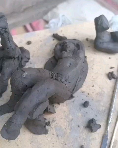 Escultura con Modelo Vivo
