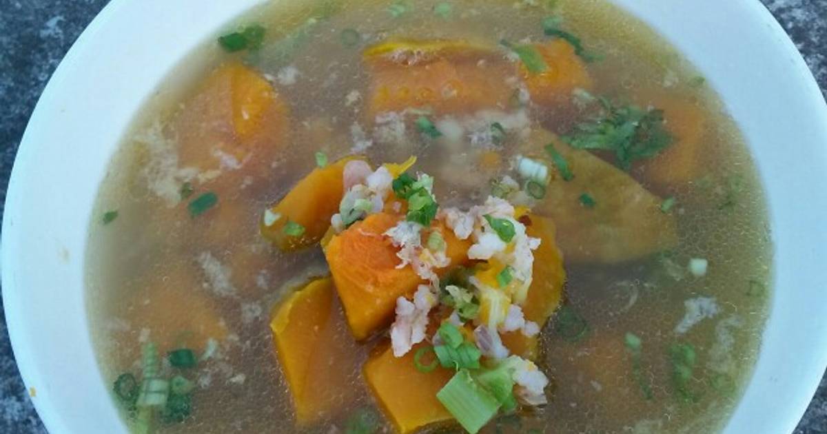 Canh tôm bí đỏ