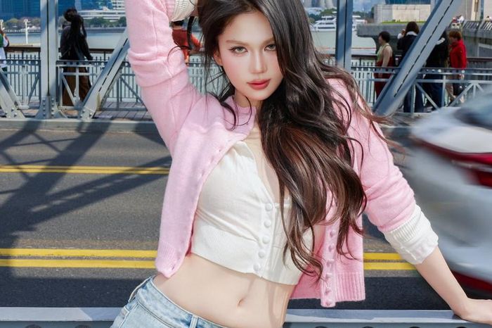 Ngọc Trinh ở tuổi U40 không còn vòng eo 56, phong cách xuống phố thay đổi thế nào? - Chuyên trang Gia Đình &amp; Xã Hội - Báo Sức khỏe &amp; Đời sống