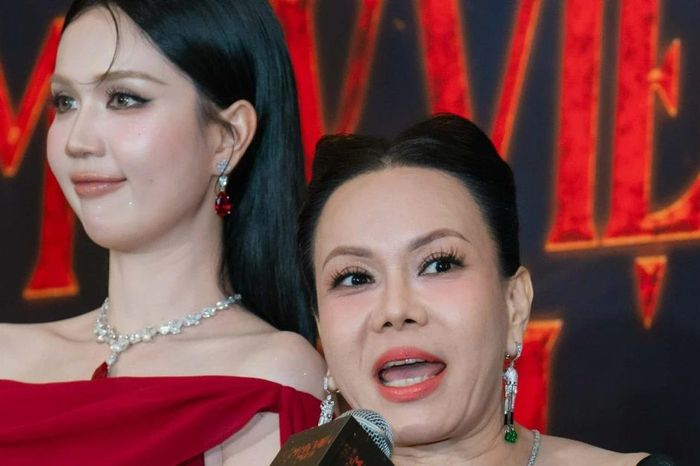 Ngọc Trinh trở thành tâm điểm - Báo Tiền Phong