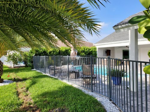 Aluminum Fencing — Premier Fence of SWFL