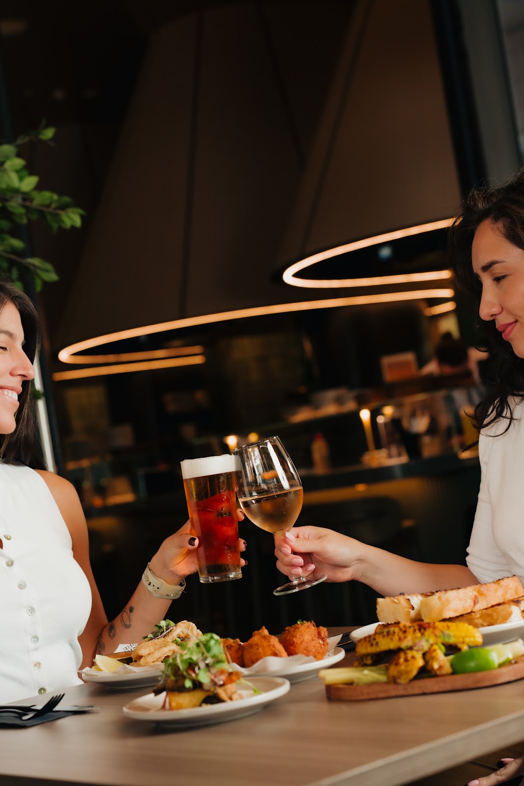 Friends of Fire - Pubs in Docklands