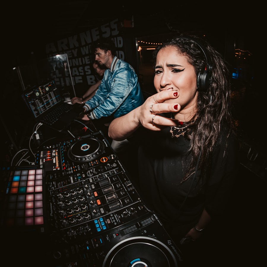 DJ Wided au Plouf, Lyon