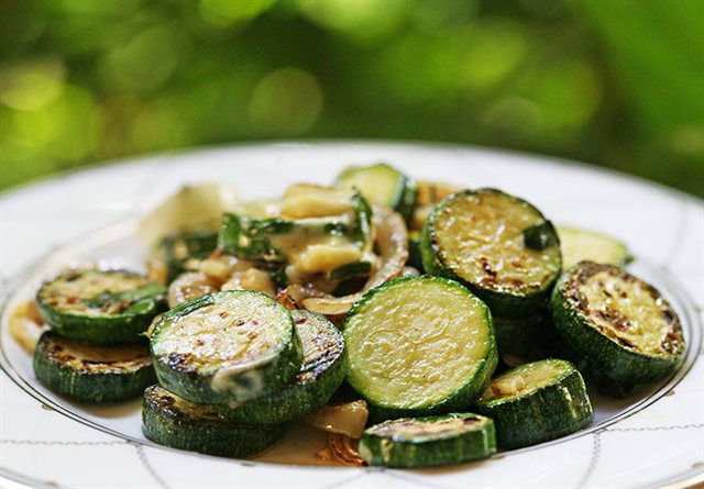 Bí Ngòi Xào Phô Mai