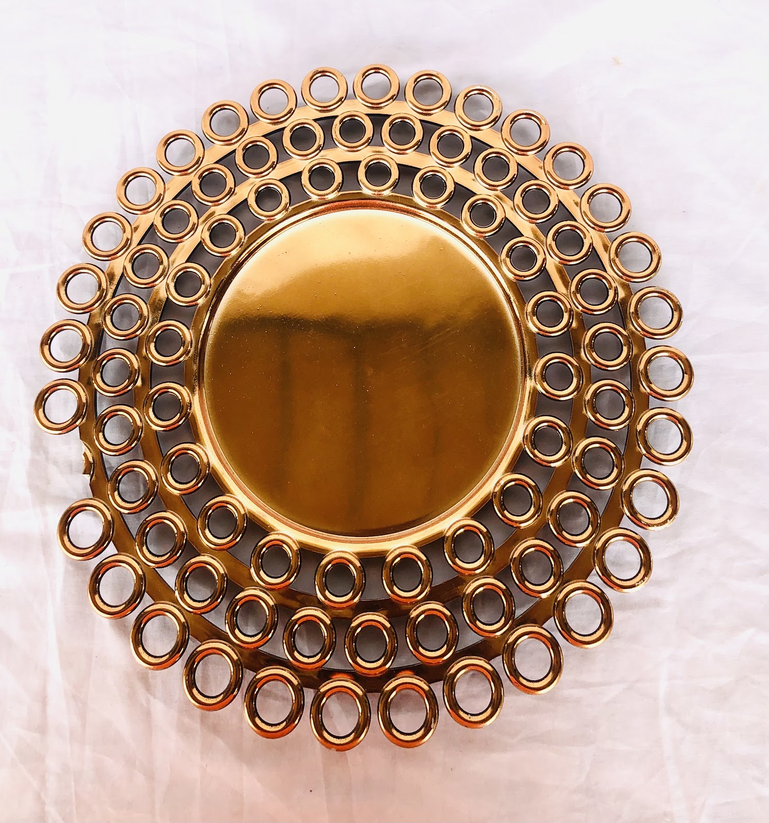 Plastic Charger Plate (F689 Gold)