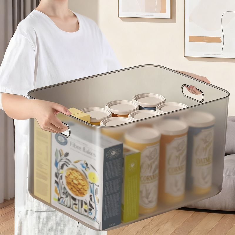 Transparente Aufbewahrungsbox aus Kunststoff