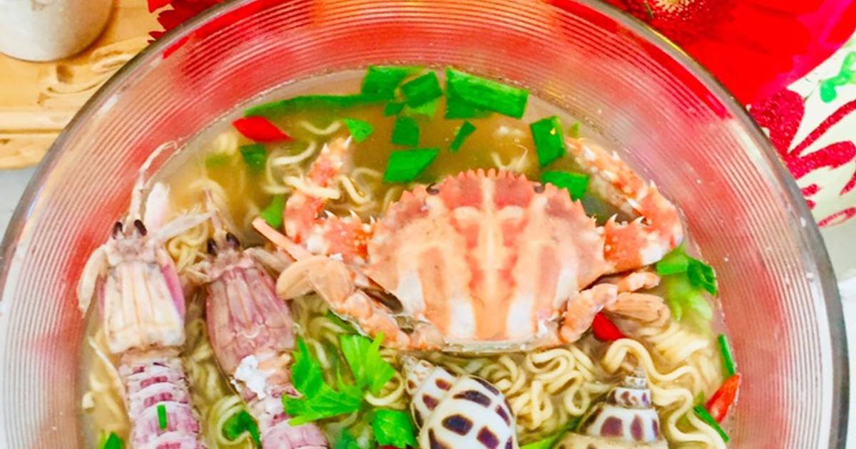 Mì gói hải sản