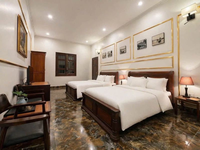 Phong doi rose wood villa