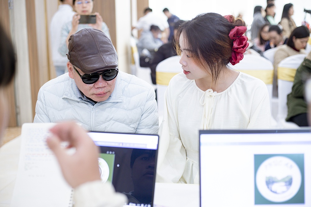 Hội nghị kết nối doanh nghiệp – Trường Đại học - Tổ chức hỗ trợ: Cầm tay chỉ việc trong Chuyển đổi số tại Sơn La