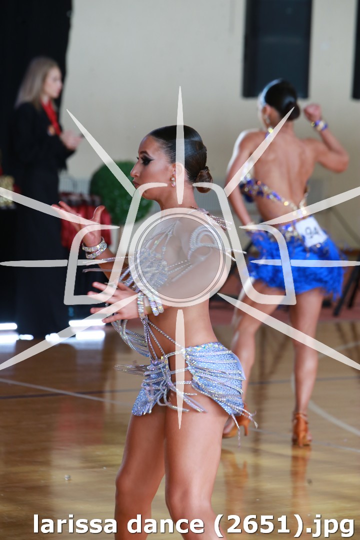 larissa dance (2651).jpg