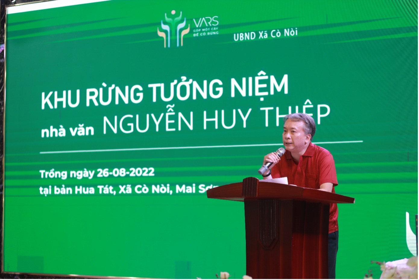 Giảng viên Khoa Khoa học Xã hội kết nối và đồng hành cùng dự án “Rừng tưởng niệm Nhà văn Nguyễn Huy Thiệp” tại Mai Sơn