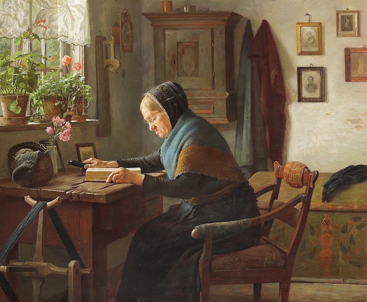 Karen Marie læser i sin Bibel 1926