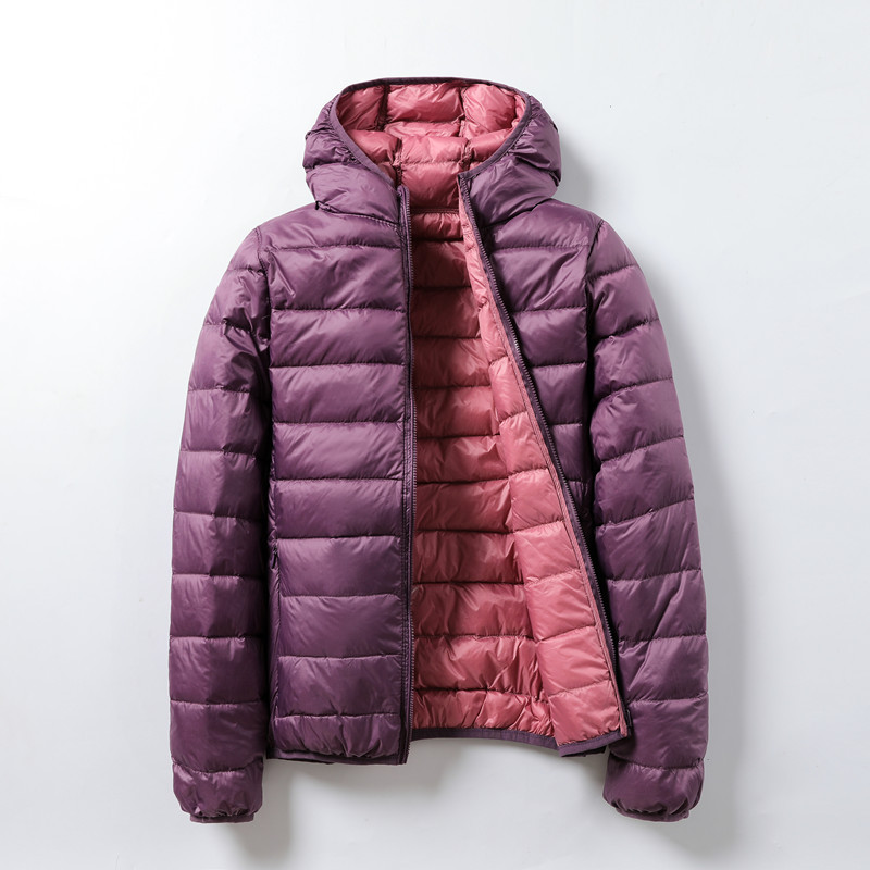 Reversible women's down jacket with hood, light and short
