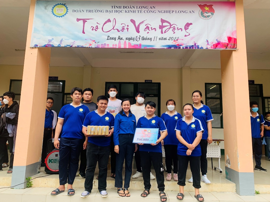 Giải Nhì thuộc về chi đoàn 21TH