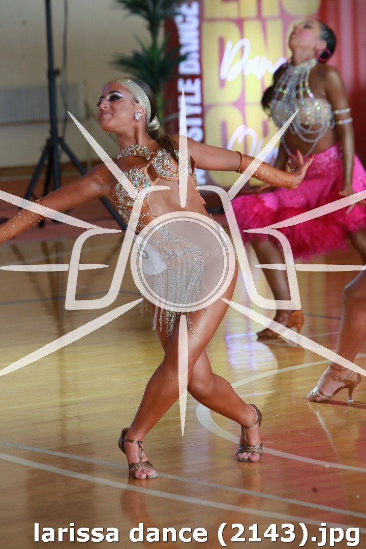 larissa dance (2143).jpg