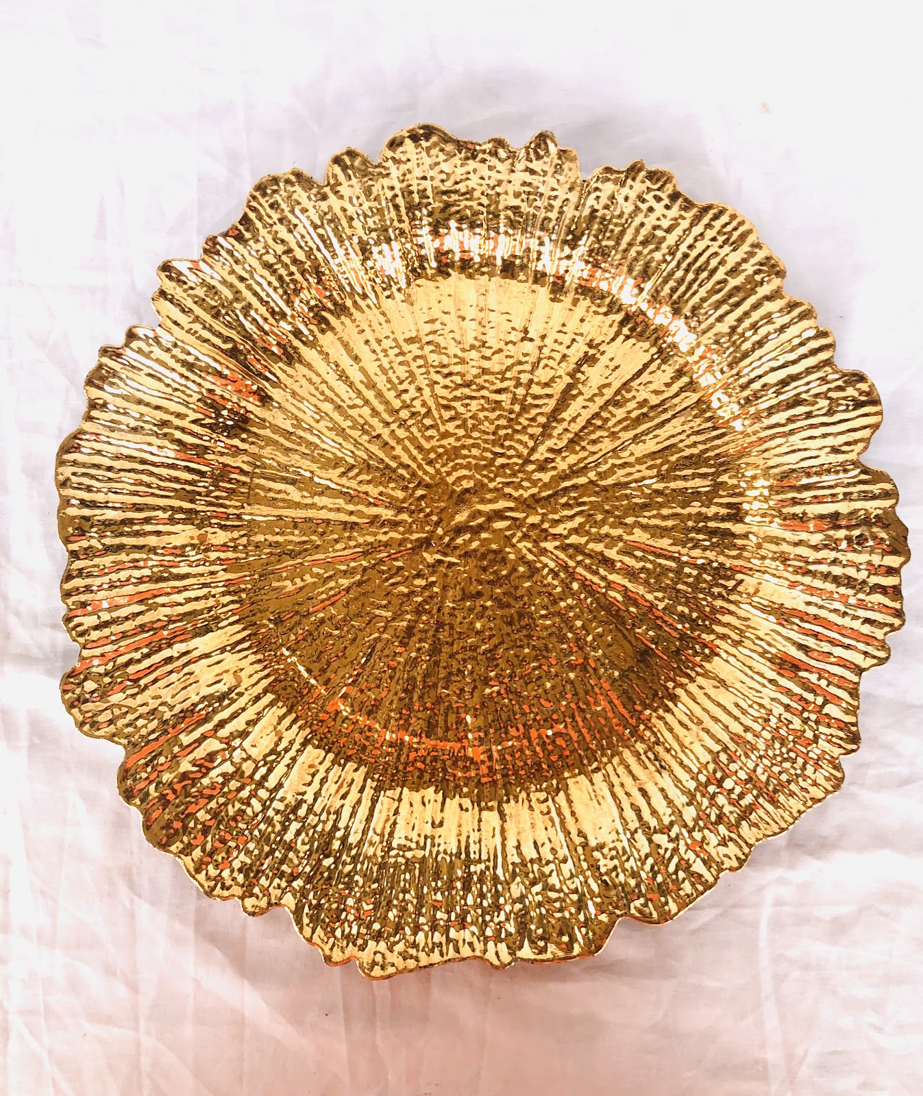 Plastic Charger Plate (F672 gold)