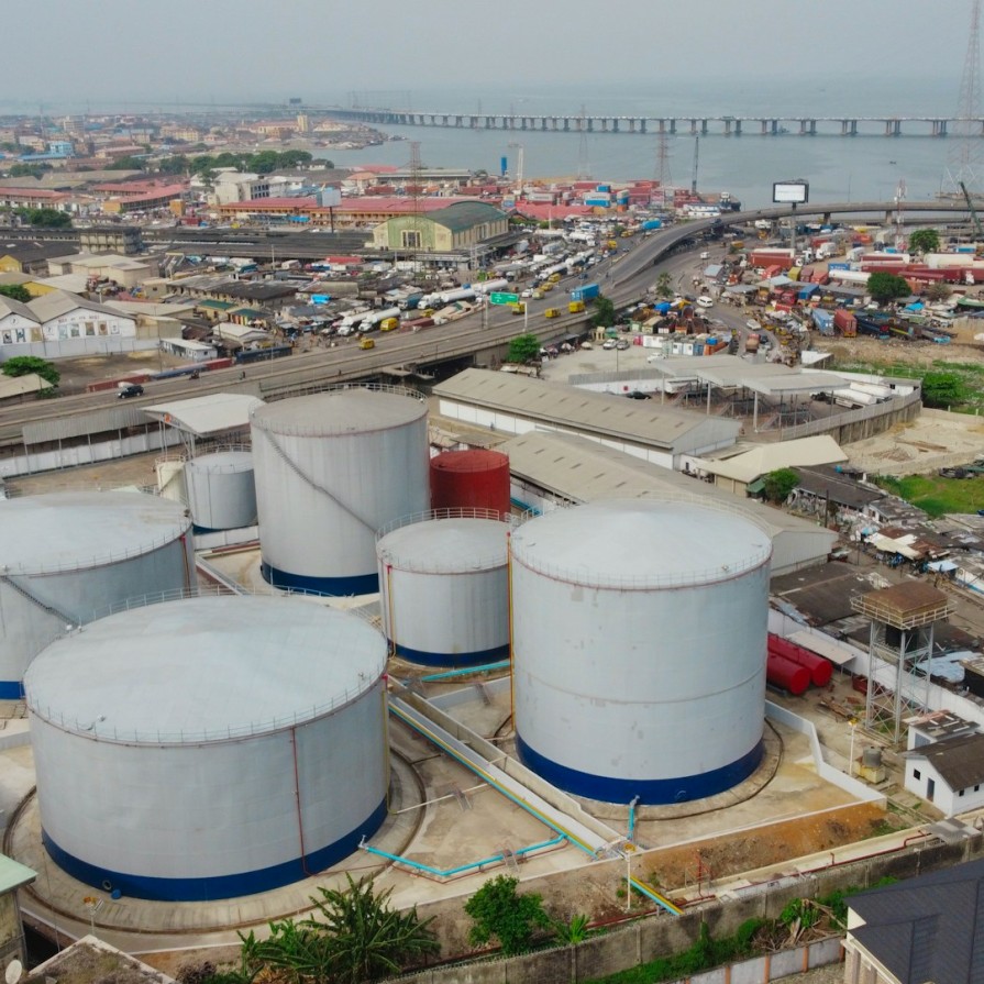 Nigeria Đạt Mức Sản Xuất Dầu Thô Cao Nhất Trong 15 Tháng