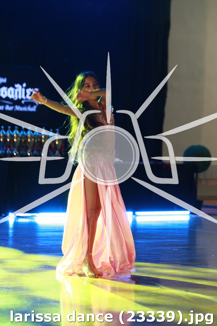 larissa dance (23339).jpg