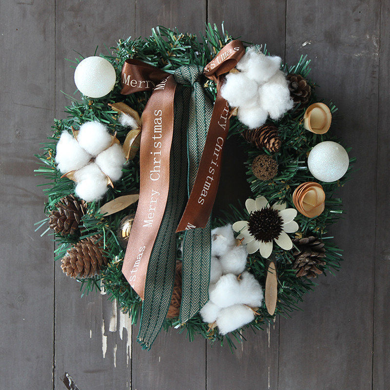 Christmas wreath made of PVC, 30 cm