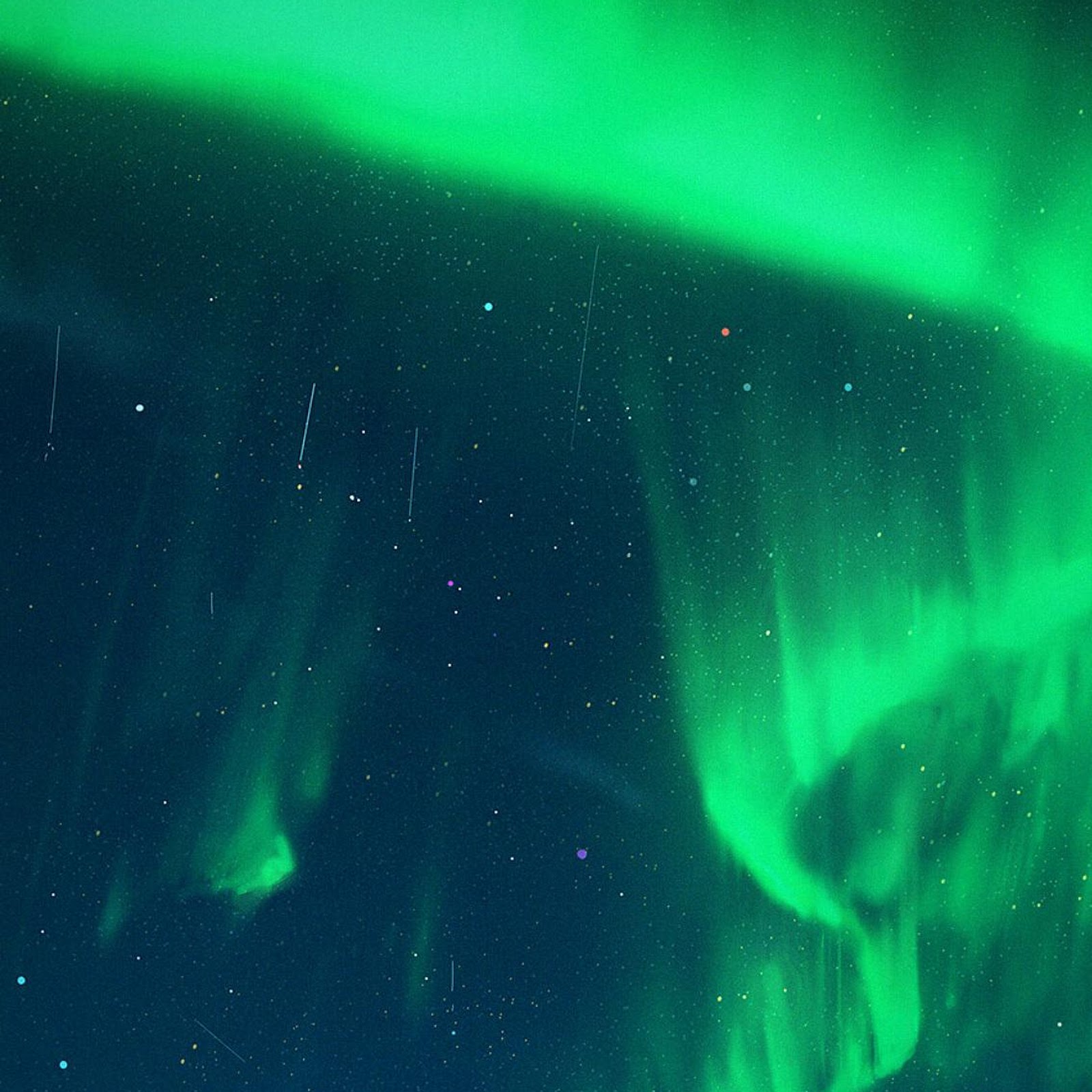 Download Green Aurora Over Snowy Road Trip Full HD iPhone