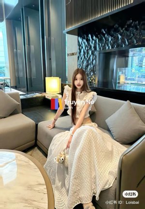 Người Yêu Qua Mạng Đột Nhiên Trở Thành Cổ Đông