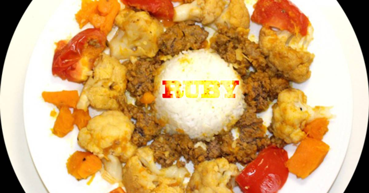 Bò Bằm Xào Chou trắng - Bí đỏ - Cà chua