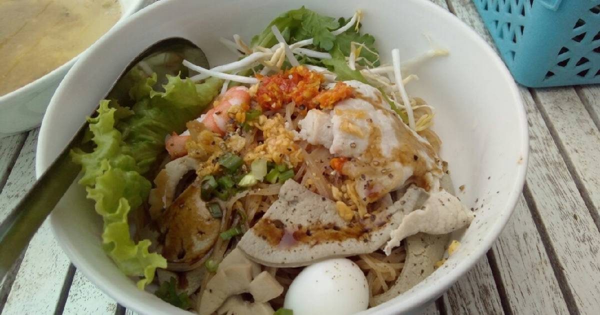 Hủ tiếu khô