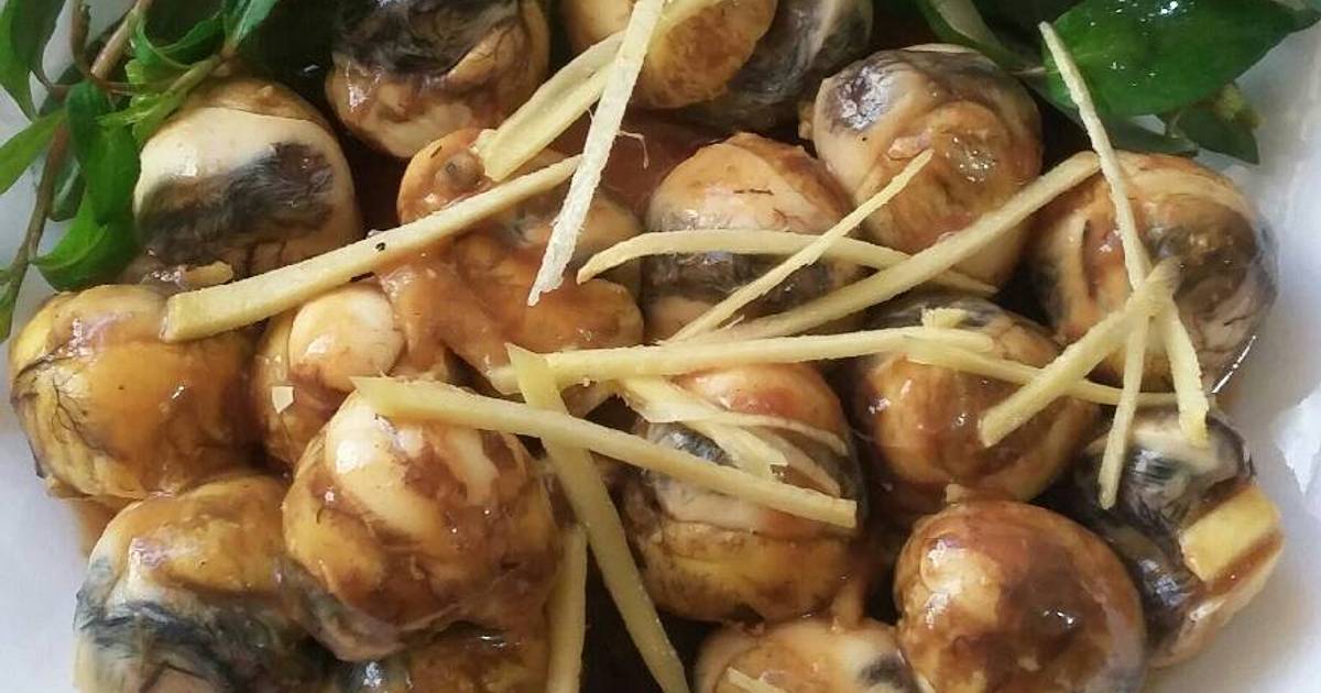 Trứng cút lộn xào me